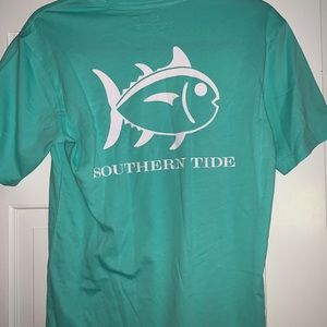 Men’s Xs Southern Tide t-shirt